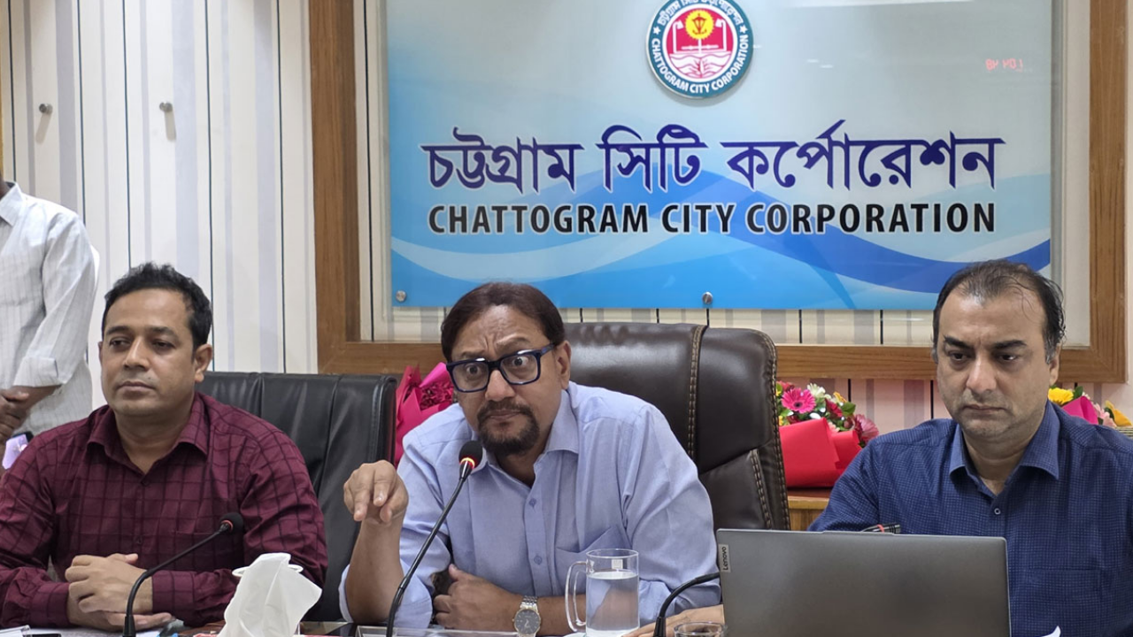 চট্টগ্রামকে পরিচ্ছন্ন ও আধুনিক শহর হিসেবে গড়ে তোলা হবে: চসিক মেয়র